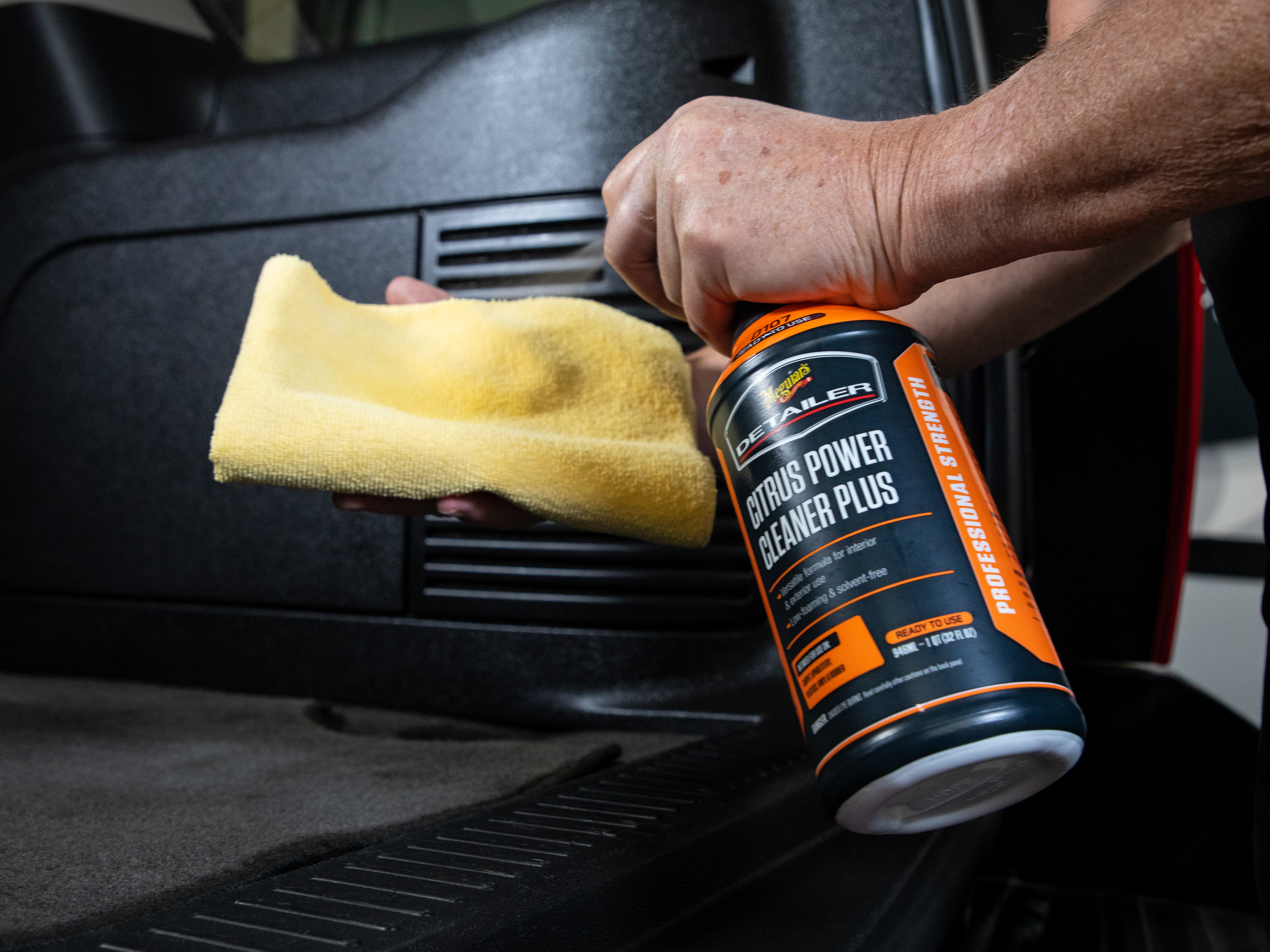 Meguiar's Citrus Power Cleaner Plus Versatile ProfessionalGrade All