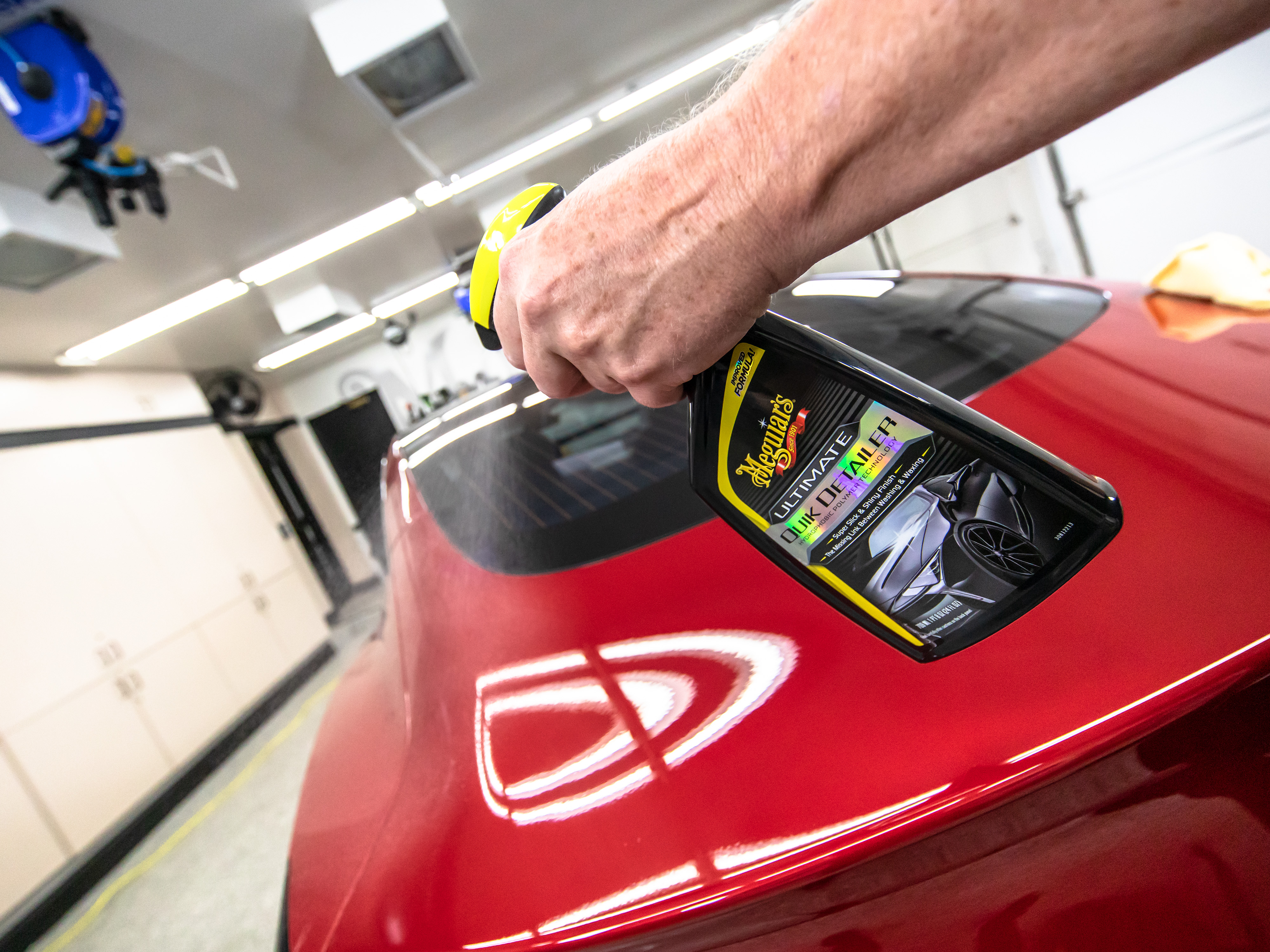 Meguiar's Ultimate Quik Detailer, Light Paint Cleaning and