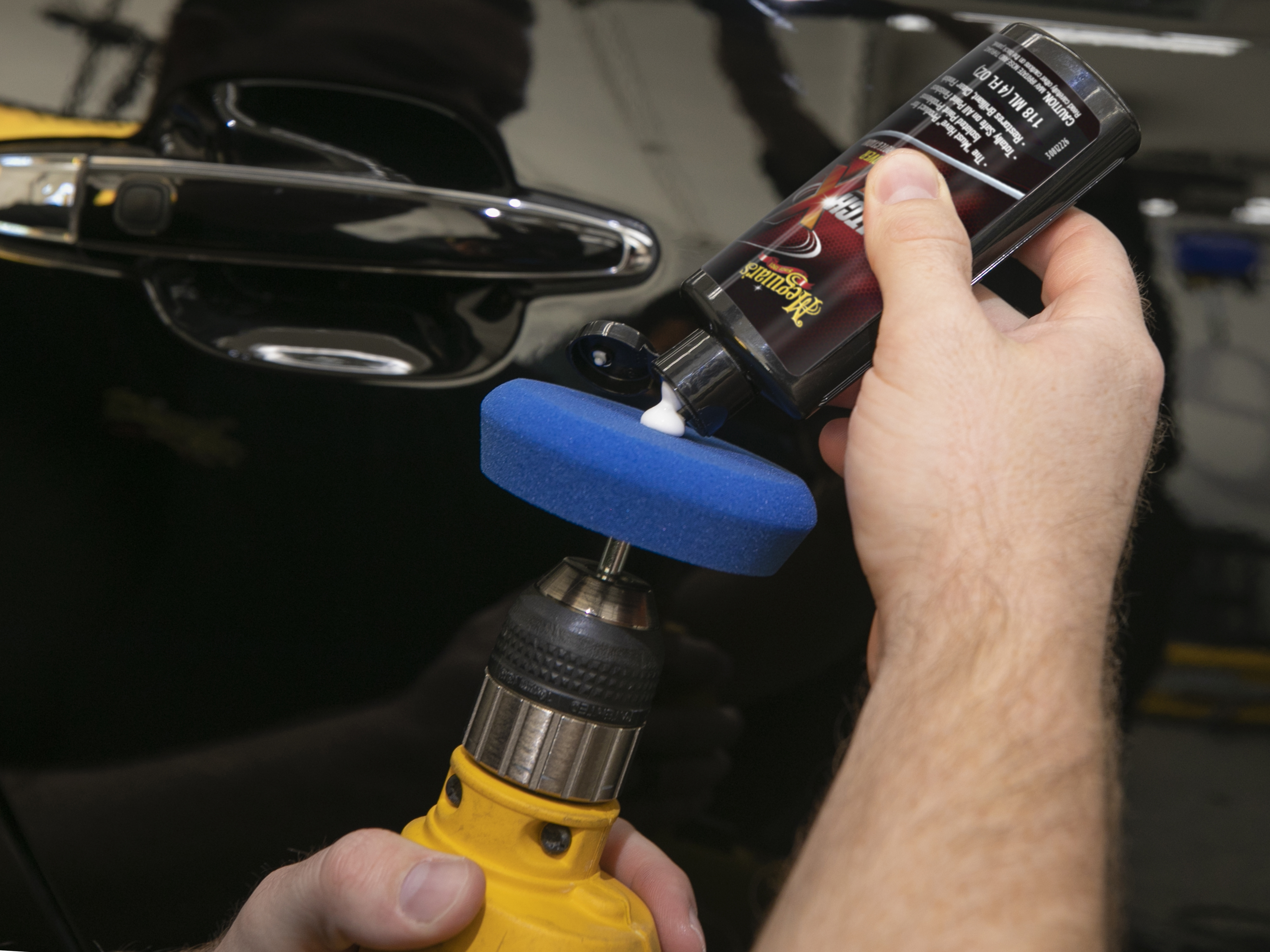 Meguiar's - Meguiar's Scratch Eraser Kit provides EVERYTHING you need  (except the drill) to quickly and HIGHLY EFFECTIVELY remove swirls, minor  scratches and scuffs with EASE! 👊